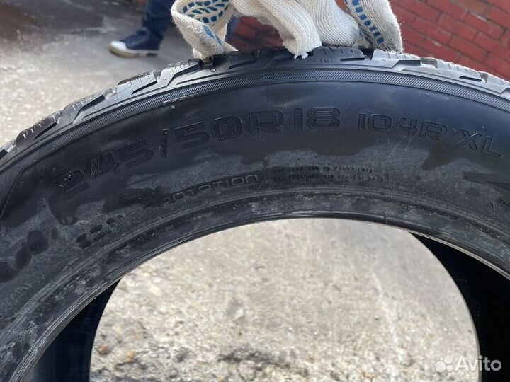 Nokian Tyres Hakkapeliitta R2 245/50 R18 104