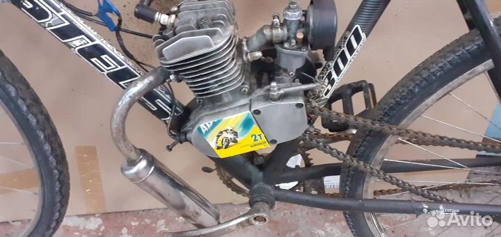 Велосипед с веломотором f80