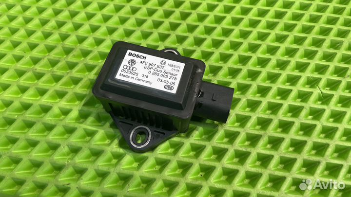 Датчик ускорения Audi A6 C6 (2006)