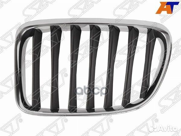 Решетка радиатора BMW X1 09-15 (Слева)