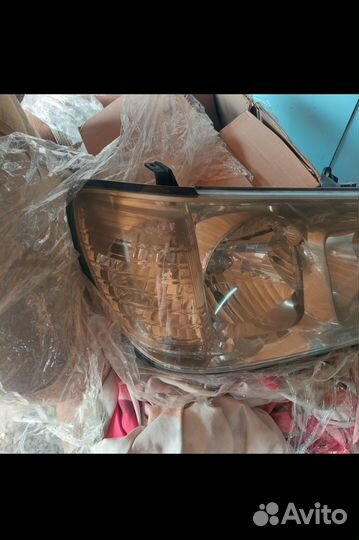 Фара Land Cruise 100