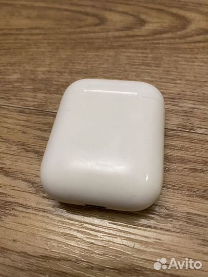 Airpods 1 оригинал кейс + правый наушник