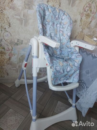 Стульчик для кормления happy baby