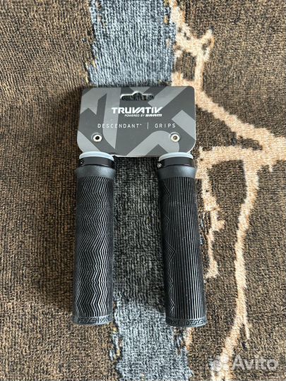 Грипсы Truvativ Descedant