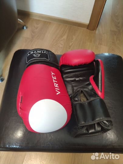 Боксерские перчатки 10 oz virtey