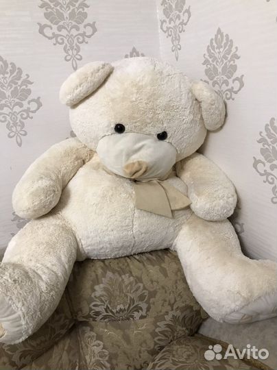 Плюшевый медведь