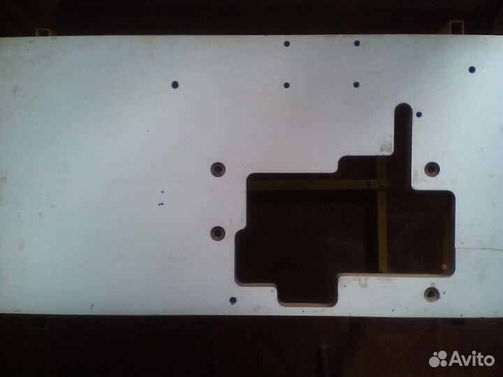 Крышка стола для оверлока