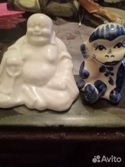 Статуэтка будды