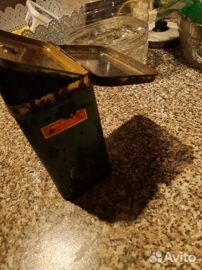 Редкая баночка из под чая Есенин