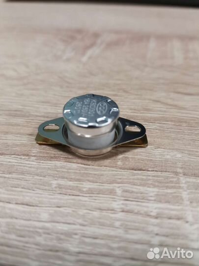 Термостат ksd301