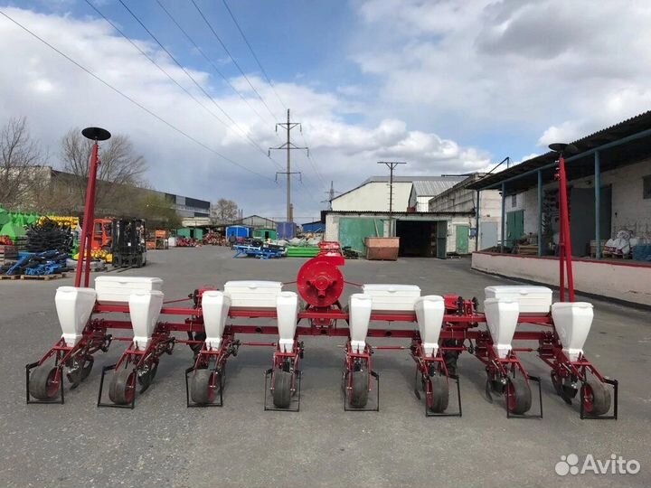 Сеялка Фаворит Весна-8, 2023