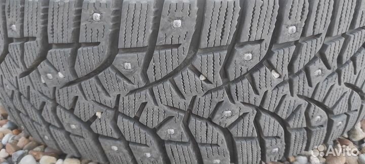 Bridgestone Blizzak Spike-02 185/65 R15