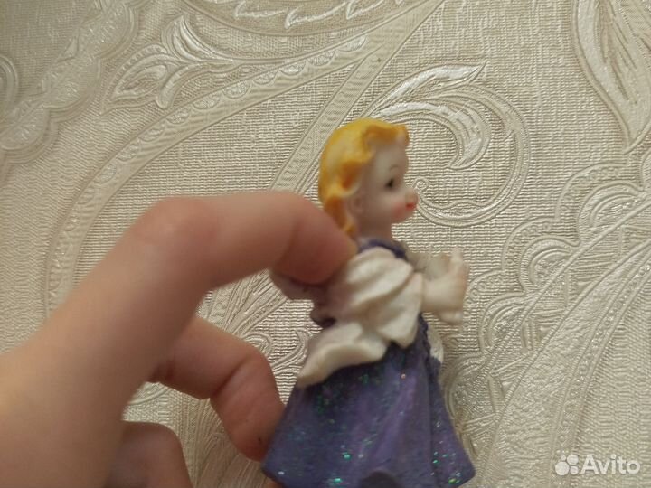 Статуэтка ангел