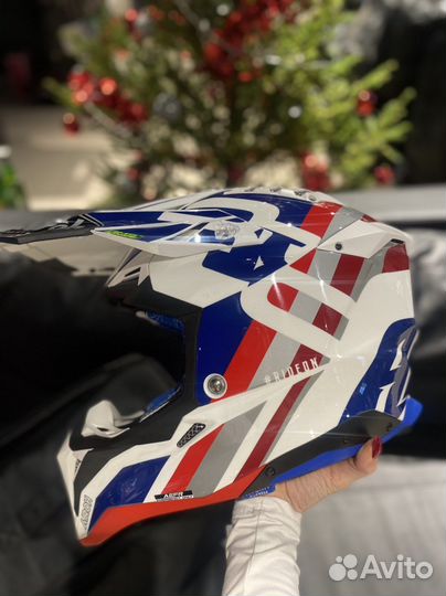 Кроссовый шлем Airoh Aviator 3