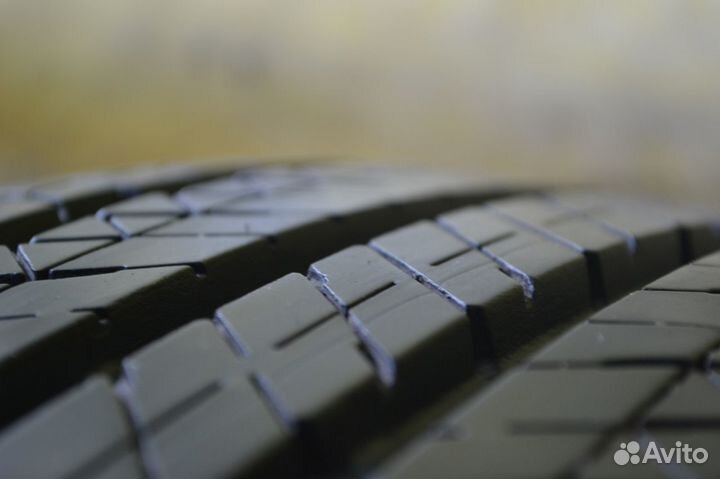 Bridgestone Turanza EL400 215/55 R17