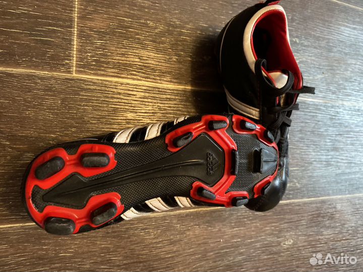 Продам бутсы adidas