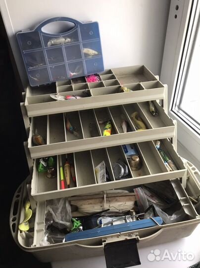 Ящик для рыболовных снастей