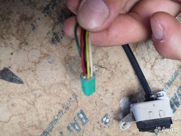 Камера в зеркало инфинити QX70 FX S51