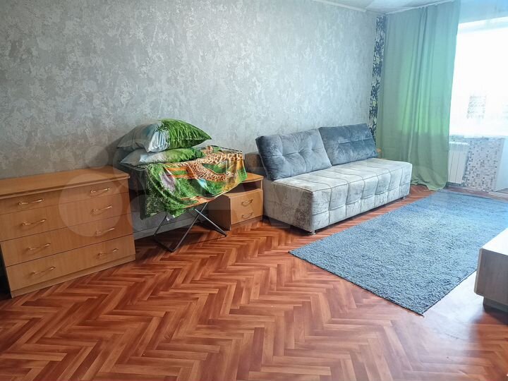 2-к. квартира, 50 м², 3/5 эт.