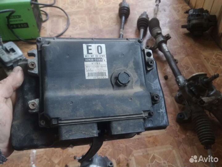 Блок управления двигателем Suzuki Swift