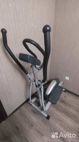 Эллиптический тренажер (эллипс)
