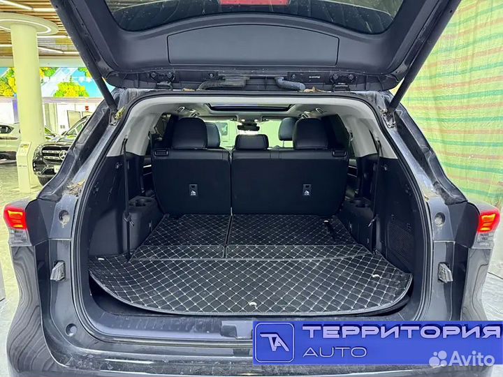 Toyota Highlander 2.4 AT, 2022, 37 000 км