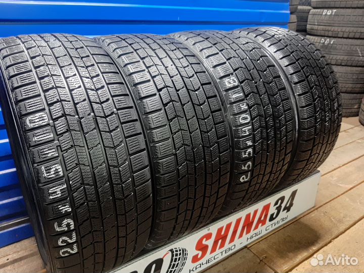 Dunlop DSX-2 225/45 R18 и 255/40 R18 92Q