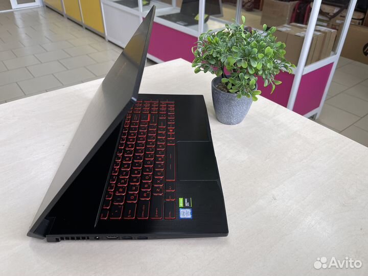 Игровая машина MSI 17.3/Core i7/16GB/GTX1650Ti/SSD