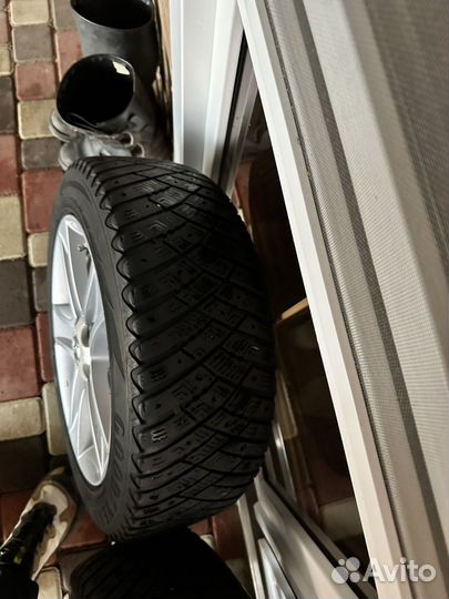 Зимний комплект mazda 3 205/55/16