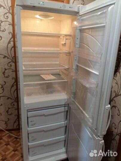 Холодильник Posis. Высокий. Доставка