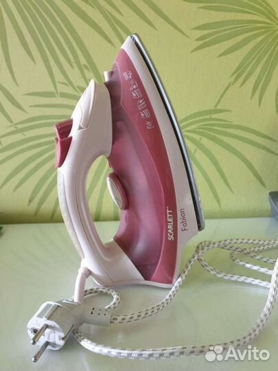 Утюг Skarlett