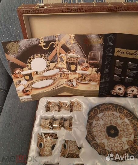 Чайно кофейный сервиз 