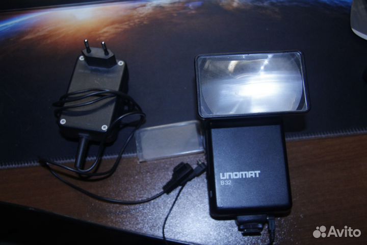 Фотовспышка Unomat B32