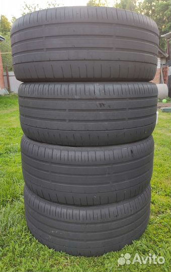 Dunlop SP Sport Maxx 050+ 235/45 R18 98Y