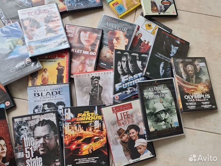 DVD диски фильмы и мультфильмы