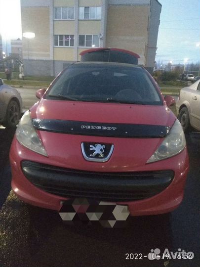 Дефлектор капота Пежо 207