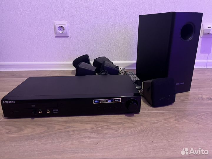 Домашний кинотеатр samsung 5.1 HT-Z120t