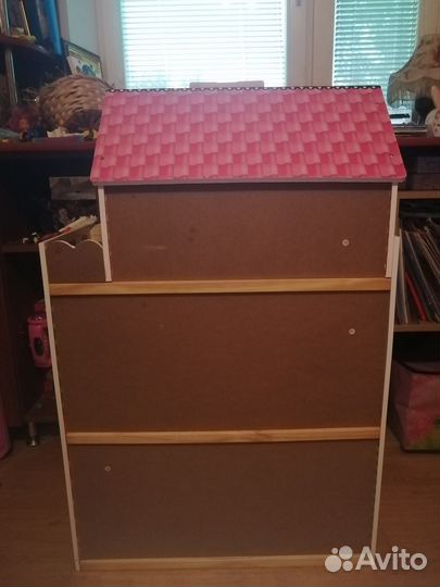 Большой кукольный домик