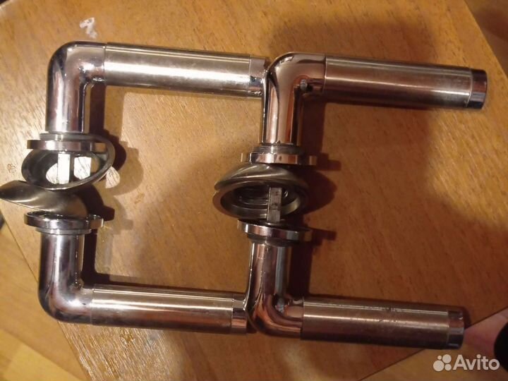 Дверная ручка