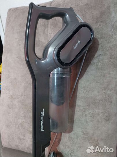 Вертикальный пылесос Deerma DX700S черный