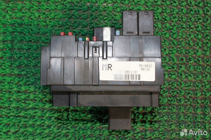 Блок предохранителей Chevrolet Suburban GMT800