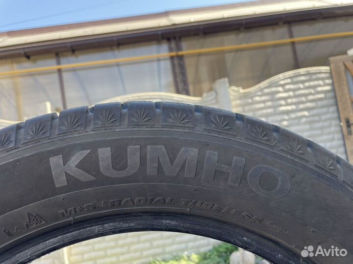 Kumho WinterCraft Ice Wi51 205/55 R16 94T