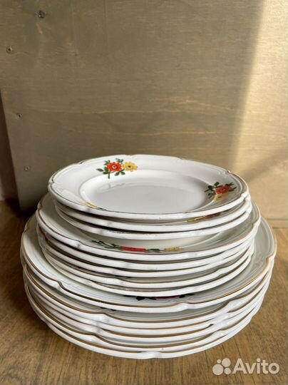 Тарелки Цветы зик Конаково СССР 70-е фаянс