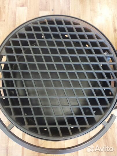 Мангал с чугунной решеткой Стейк Ф 450 мм Везувий