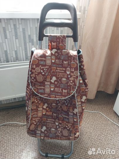 Тележка хозяйственная на колесах