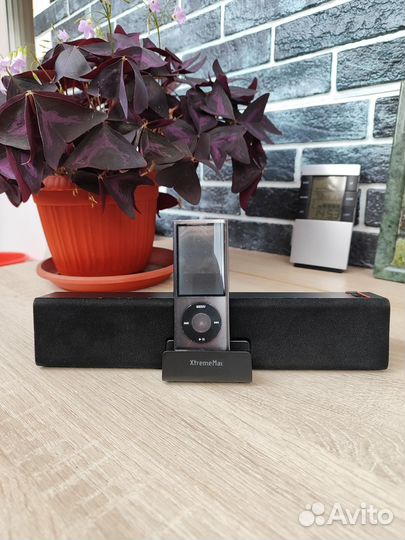 iPod nano 5 с док-станцией