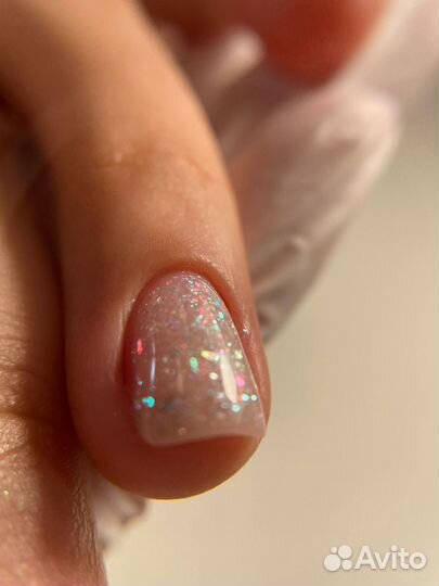 Модель на маникюр, педикюр