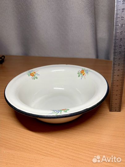 Миска эмалированная с декором СССР