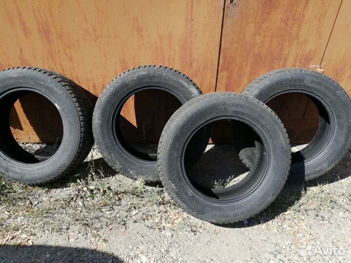 Nokian Tyres Hakkapeliitta 8 21.5/60 R16