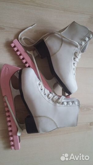 Детские новые ледовые коньки р-р25,26,27- три п